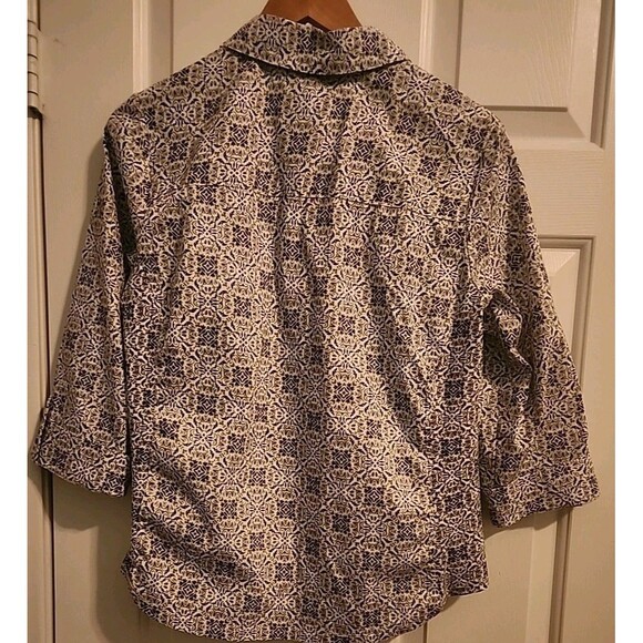 NWOT Croft  Barrow Womens Geo XS Button Up Top Collar Black White 3/4 Sleeve - Picture 2 of 8